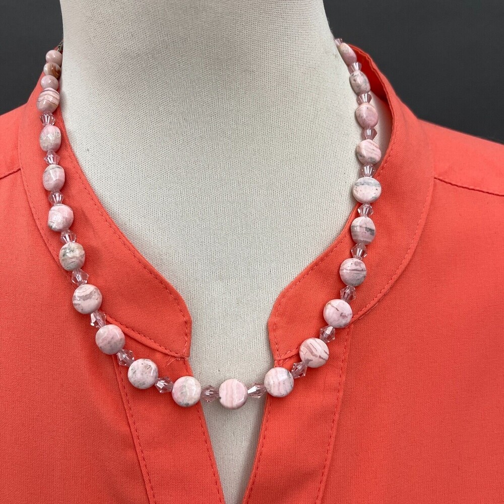 Pink Beads Beaded Glass Women's‎ Fashion Necklace NWOT
